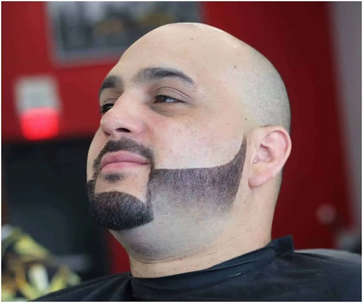 img/809_making-a-thin-beard-look-fuller-a-dudes-guide.webp